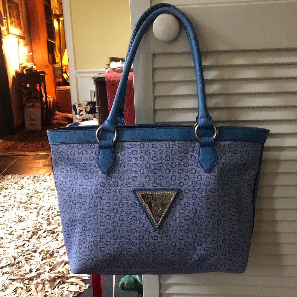 GUESS PURSE - Picture 8 of 16